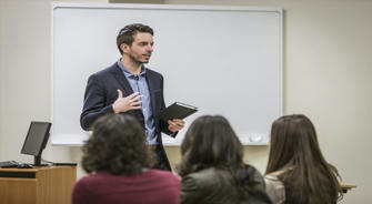 Why Learn Spanish? A Globally Spoken Language